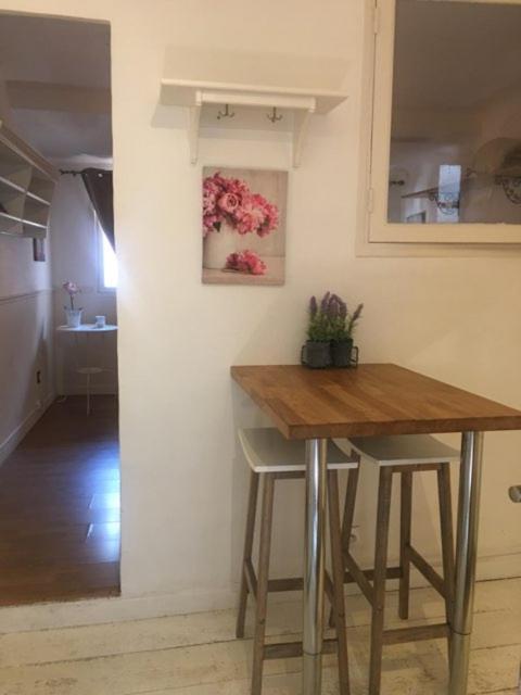 Agapee Appartamento Aix-en-Provence Esterno foto
